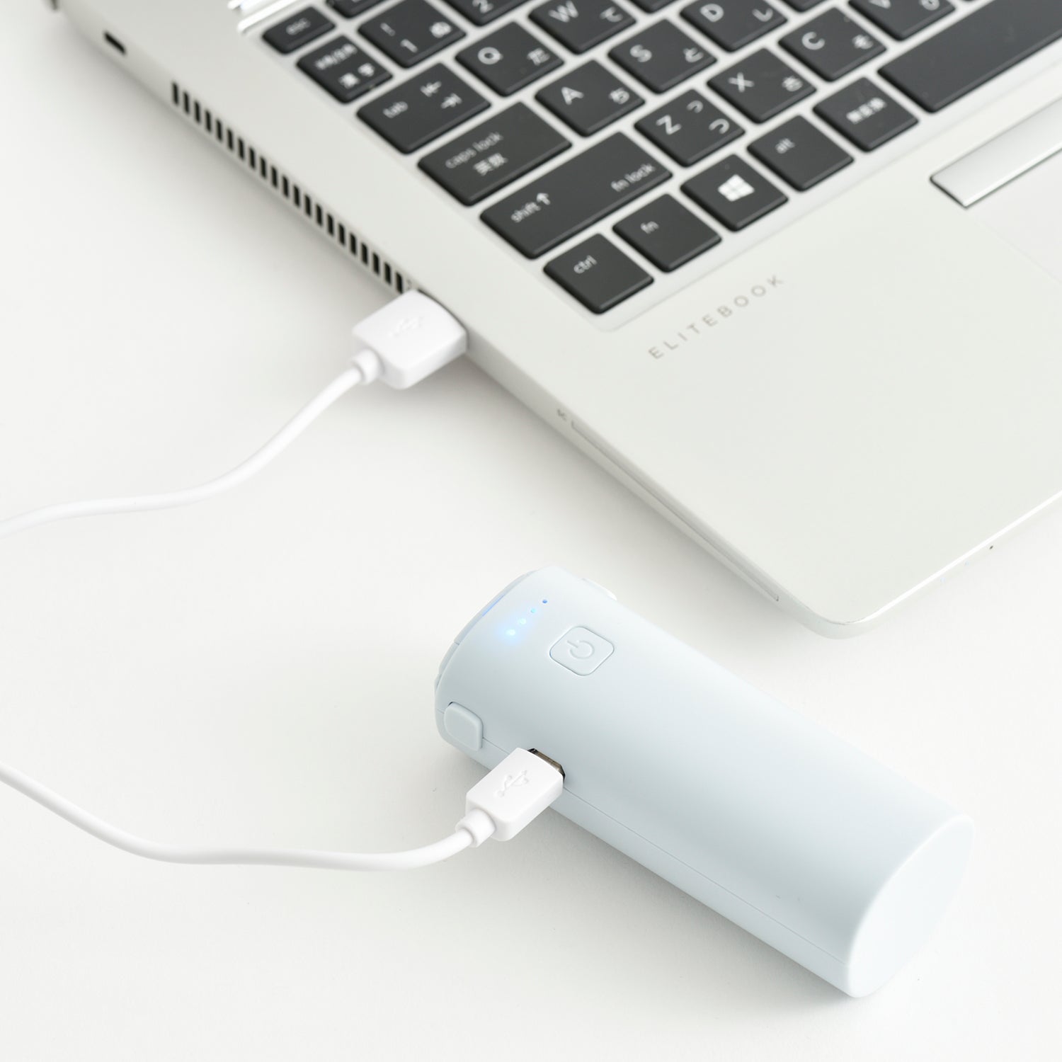 BRUNO Portable Mini Fan - White BDE029-WH