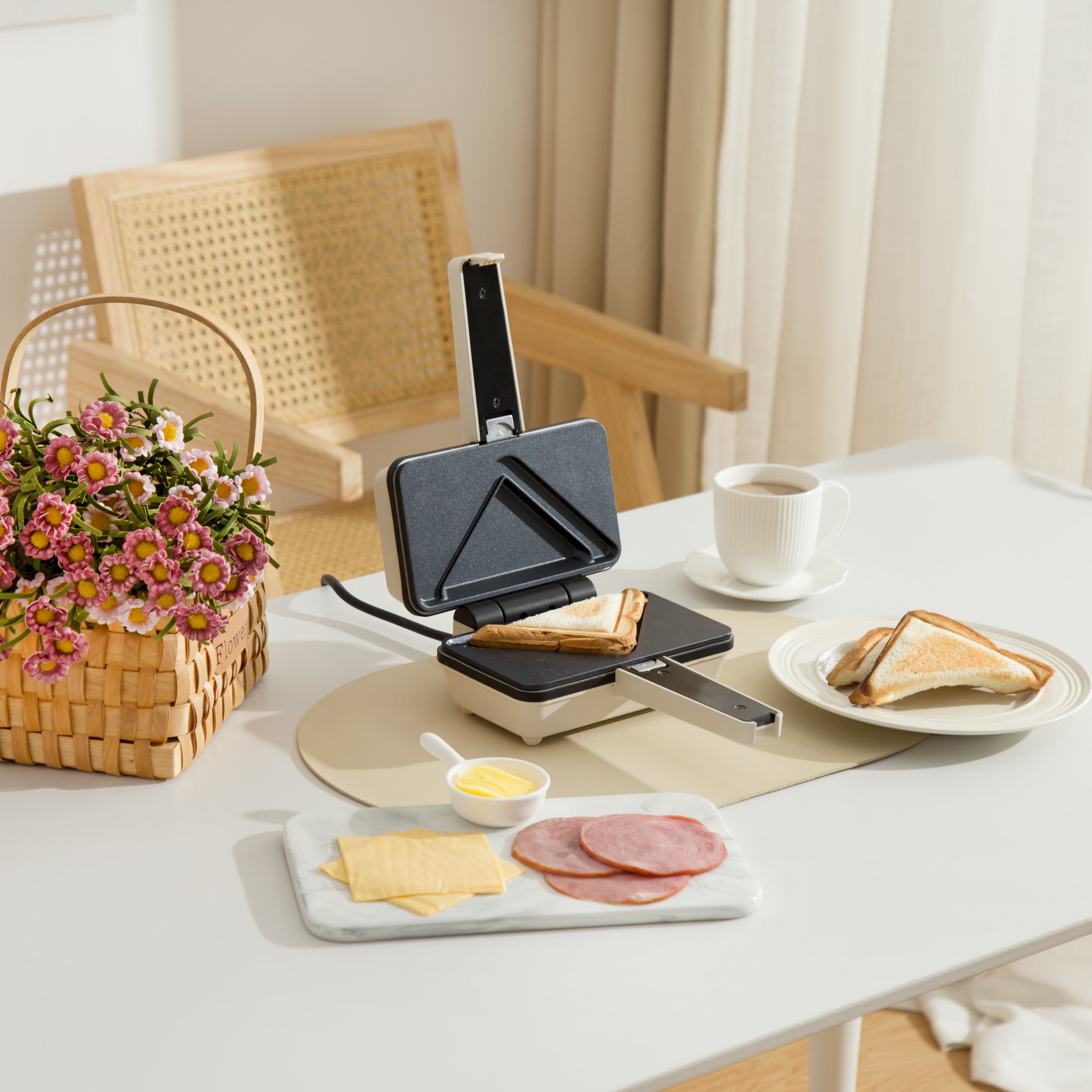 Vitantonio Egg Waffle Sandwich Maker｜VEH-10A