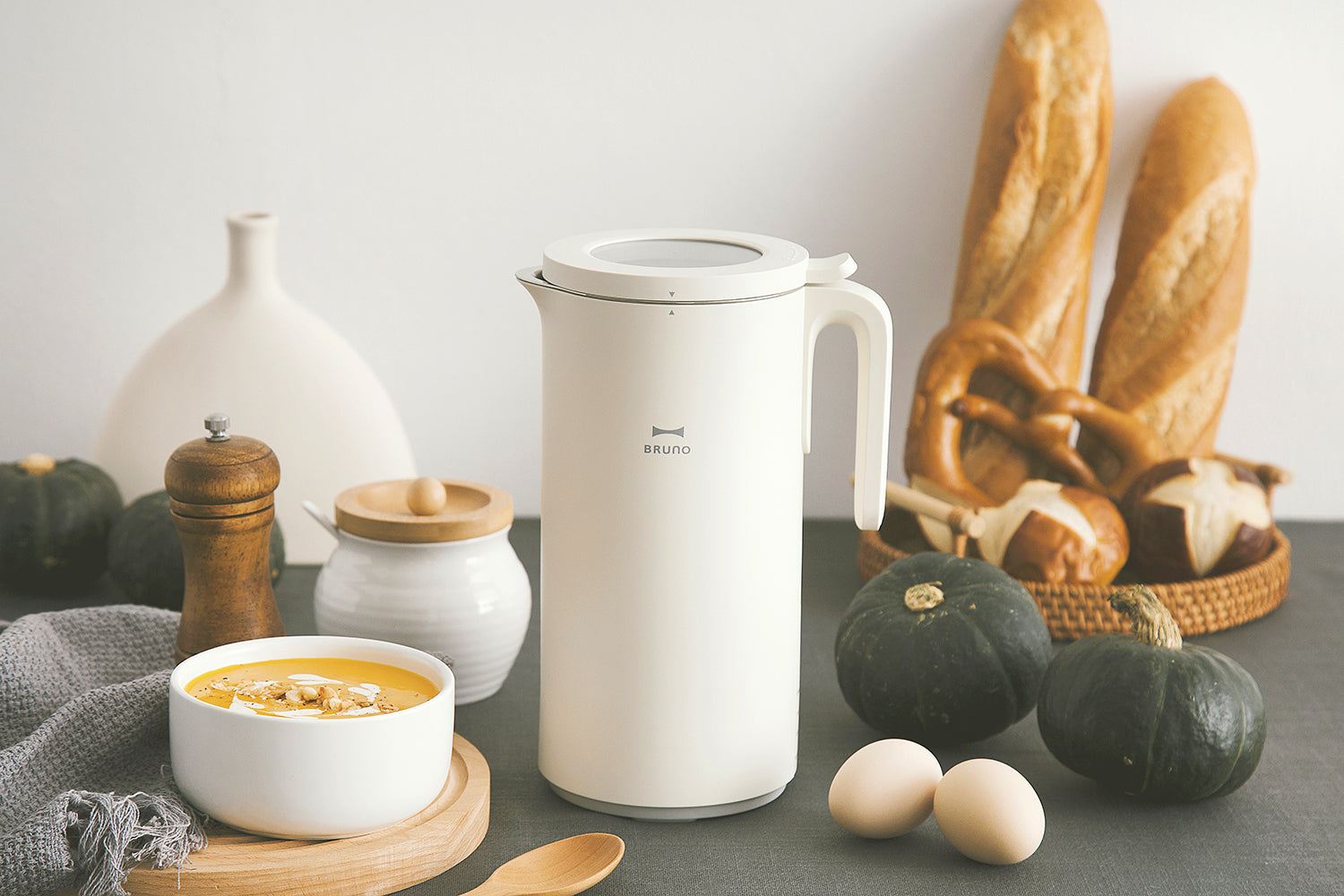 BRUNO Hot Soup Blender Pro - Ivory