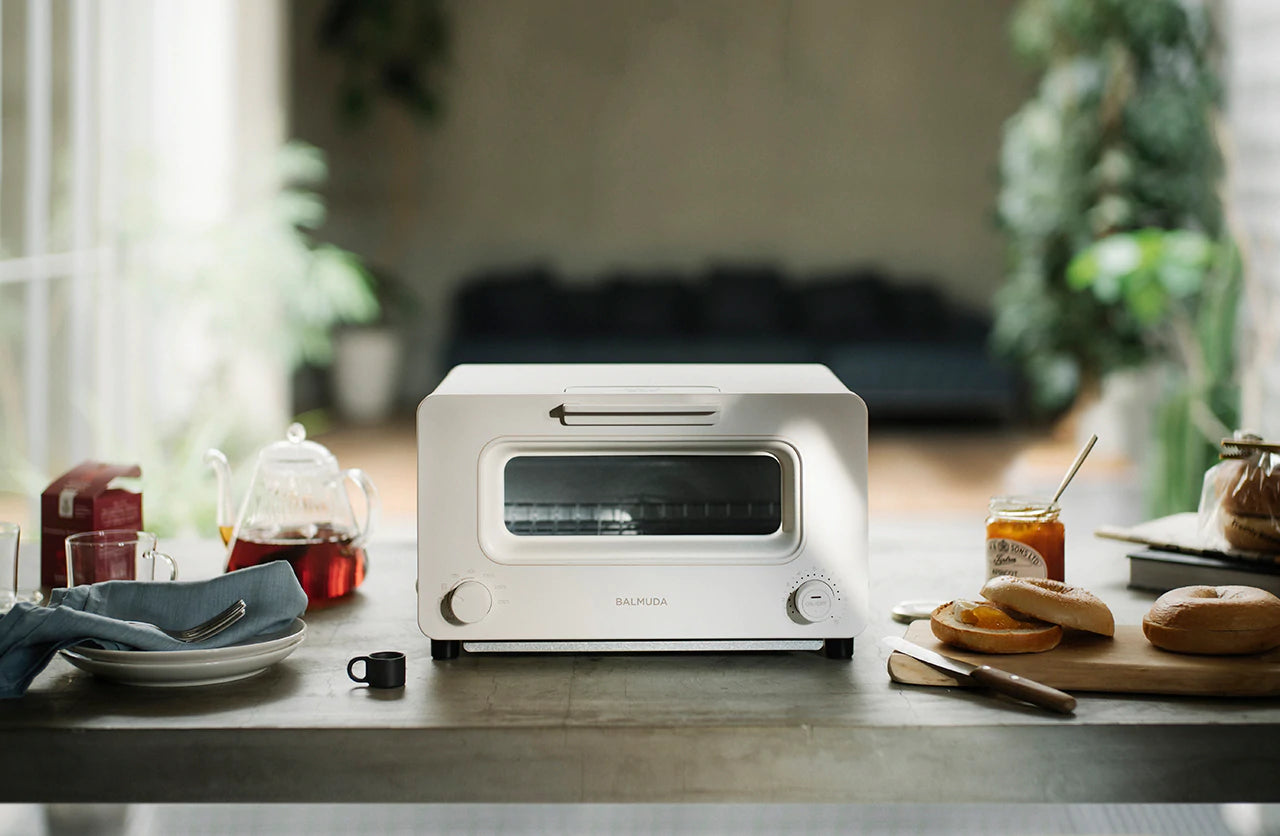 BALMUDA The Toaster 3rd Gen K05E - White BALMUDA The Toaster 3rd Gen K05E - White